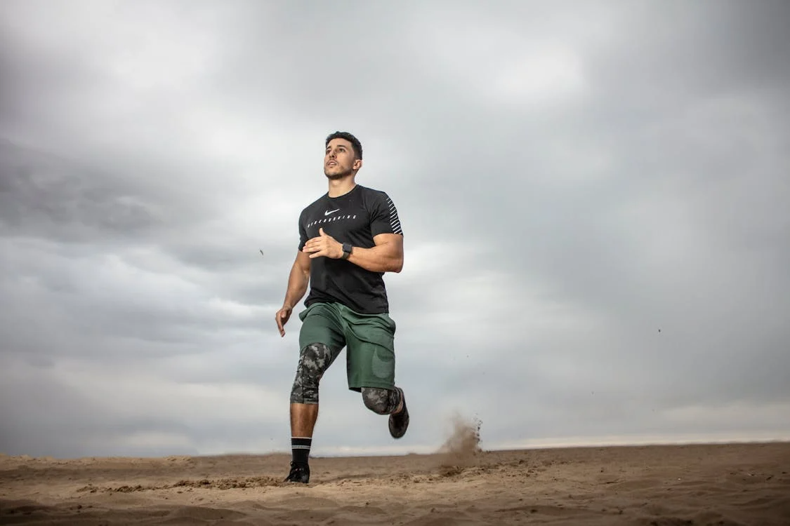 A man running. Actigrafo, Actigrafia